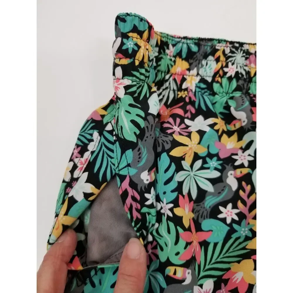 Chubbies The Bloomerangs Classic Swim Trunk Black Floral Toucan Men's Size Small